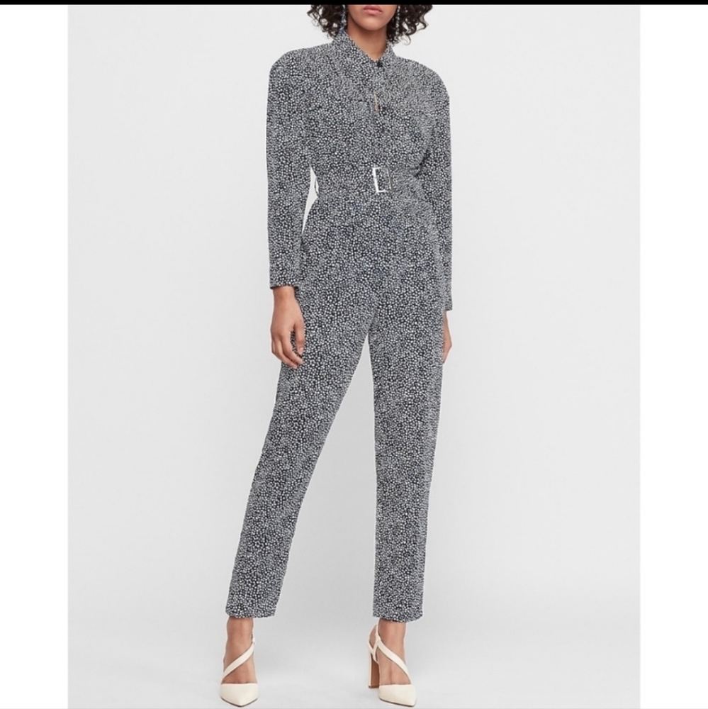 NWOT Spotted Utility Belted Express Jumpsuit in Medium